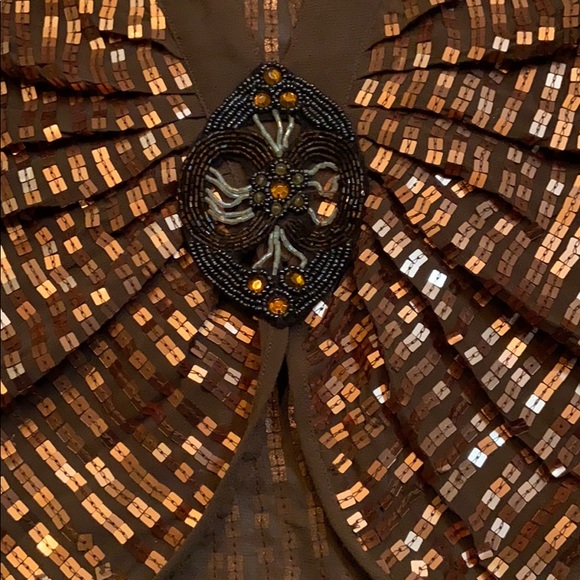 Brown chiffon with copper square sequins vest. - Picture 2 of 4